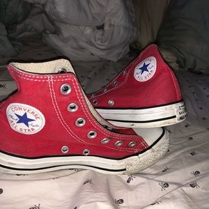 Red Converse